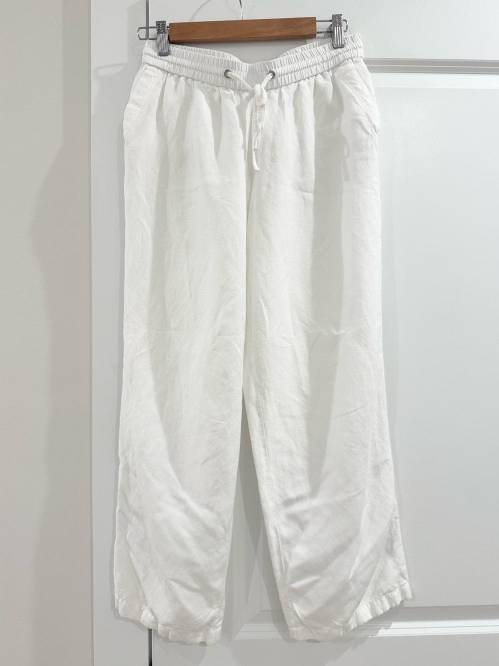 JONES STUDIO • White Linen Blend Straight Leg Drawstring Pants